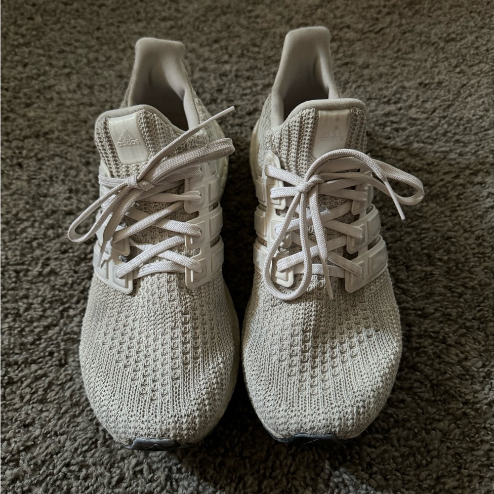 White Adidas Ultraboosts Size 9W